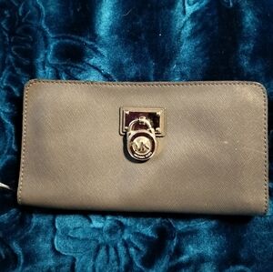Michael kors gray wallet